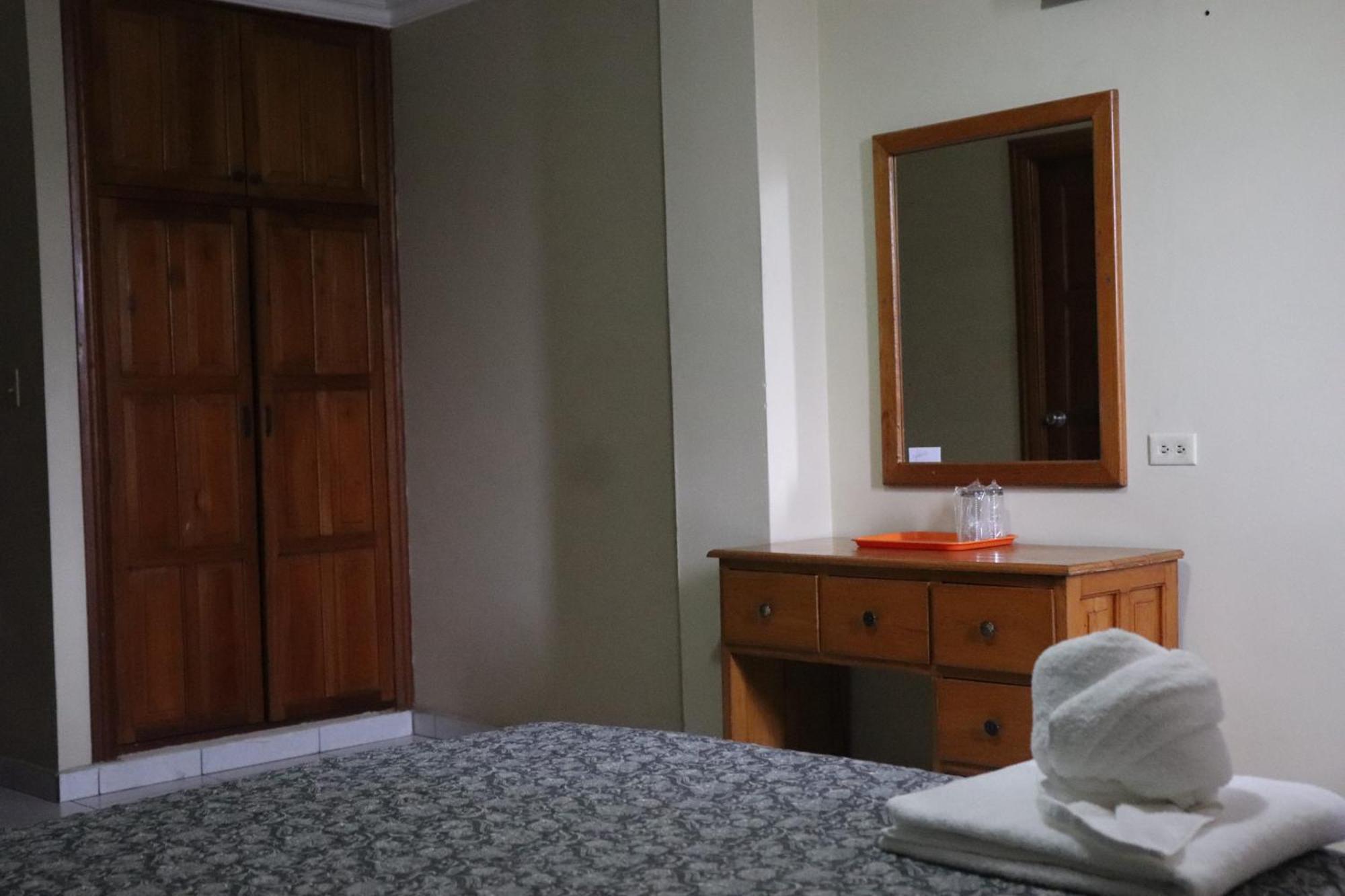 Hotel Toledo ديفيد المظهر الخارجي الصورة